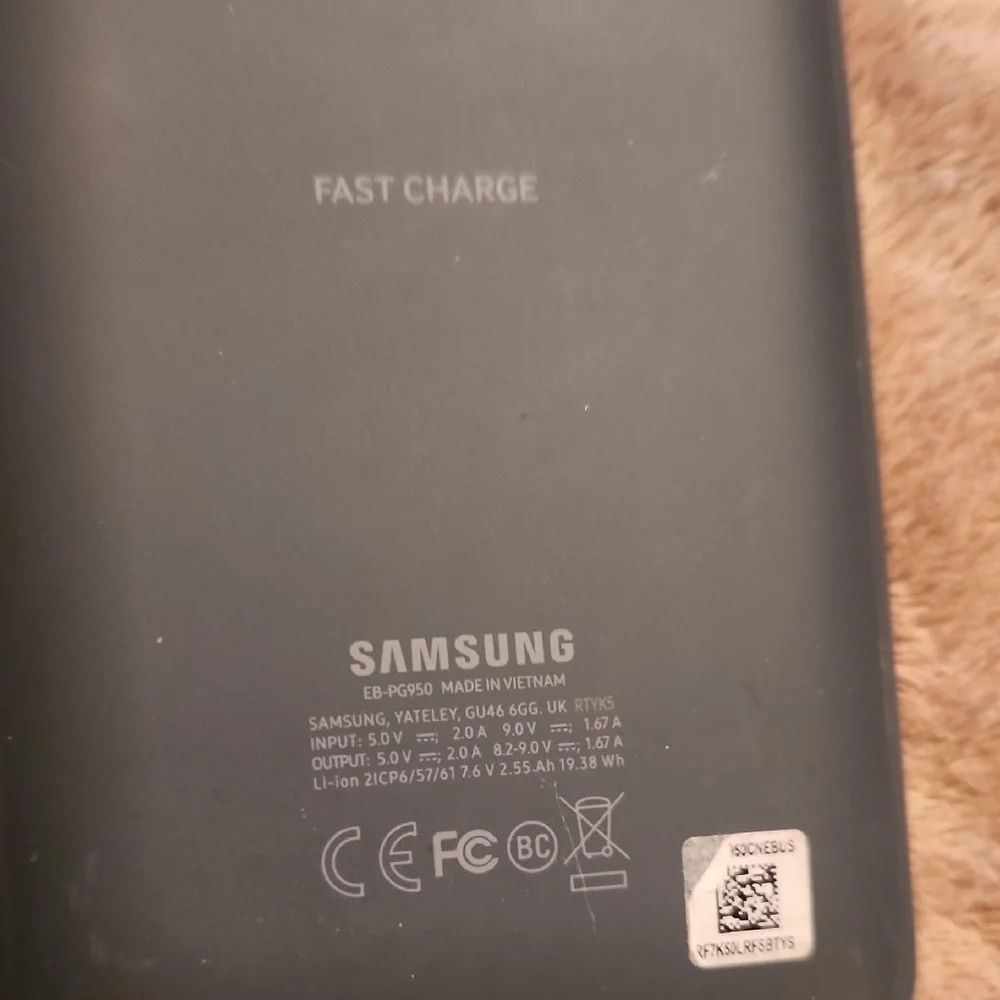 Samsung Black Fast Charge Device